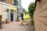 YHA London Thameside
