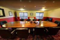 hallmark gloucester - meeting room