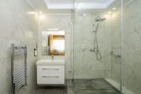 Marmara Hotel - Bathroom