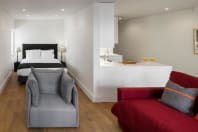 Lisbon Serviced Apartments - Bairro Alto