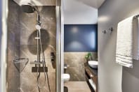 NYX Hotel Warsaw - Bathroom