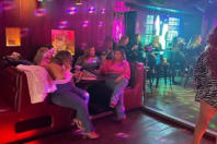 Drag Queen Karaoke