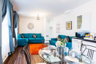 THE LOFT PENTHOOSE