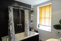 Bournemouth Beach Boutique with Hot Tub