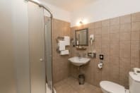 Hotel Justus - Bathroom