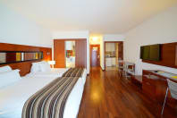 Legendary Lisboa Suites