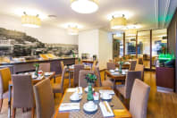 Legendary Lisboa Suites
