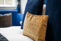 BERKELEY SQ HOTEL NEW