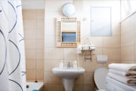 Nova bathroom