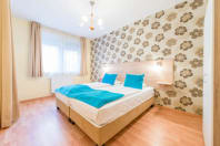 Nova bedroom