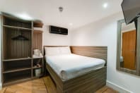 DOUBLE ROOM