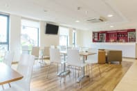 Travellodge Seafront Newquay - BARCAFE