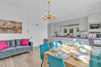 City Chic Townhouse
