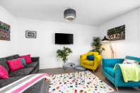 Queen Mile Apartments