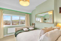 Hillview House