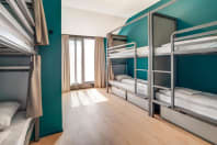 St Christophers Inn Amsterdam Winston