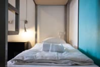 St Christophers Inn Amsterdam Winston