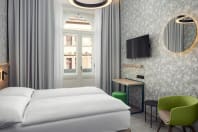 EA Hotel Moment - Twin 2