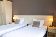 St. George Hotel - Twin