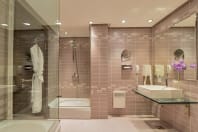 Rosslyn Central Park - Bathroom