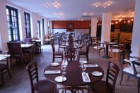 Needlam House - dining area