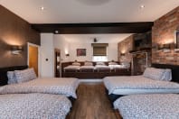 Tom Thumb Apartments - New