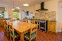 Wintonhill Farmhouse - Kitchen