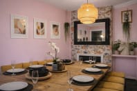 Bournemouth Beach Boutique with Hot Tub