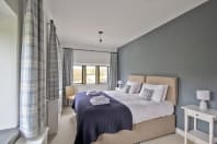 Stainsborough Hall - Double 2