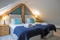 Dovedale-Bedroom