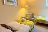 Bluebell Cottage-Bedroom 1