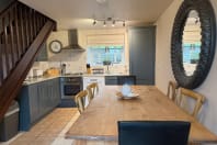 Clover Cottage - Dining