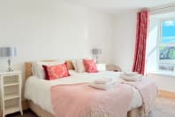Highview - Bedroom 1