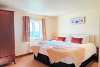 Highview - Bedroom 2