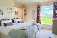 Highview - Bedroom 6