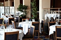 Copthorne Hotel - Restaurant