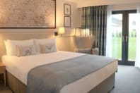 De Vere - Wokefield - Bedroom