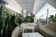 Bucharest Henri Coanda Airport_interiors1.jpg