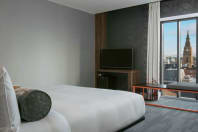 aloft liverpool - bedroom