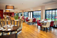 Double Tree By Hilton - Milton Keynes - Restaurant