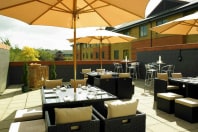 Marriott huntingdon - outdoor area