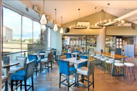 Slug and Lettuce - Riverside - Interior bar.jpg