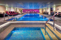 Hilton London Syon Park Hotel - pool.JPG