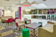 Hampton by Hiltons - Bristol - Lobby