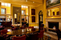 stoke park - bar