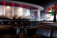 crowne plaza marlow - bar