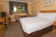 Sketchley Grange Hotel - Bedroom