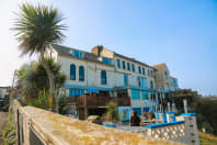 St Christophers Inn  Newquay - Outside