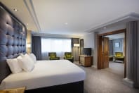 Double Tree by Hilton Glasgow Central - Glasgow - bedroom