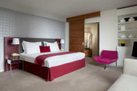 Radisson Blu Birmingham - bedroom